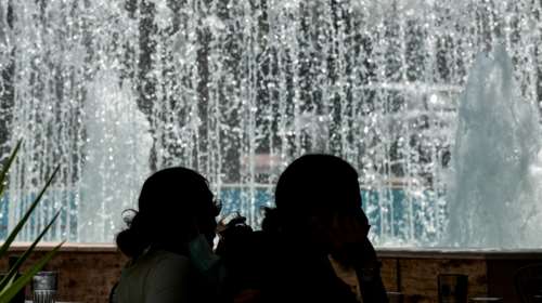 Εκτακτο δελτίο της ΕΜΥ: Τριήμερος καύσωνας με θερμοκρασίες έως 41 βαθμούς - Πού θα είναι πιο έντονη η ζέστη