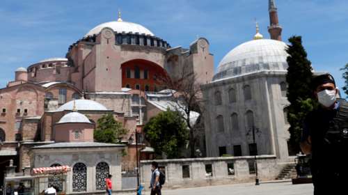 Πρόκληση: Στις 2 Ιουλίου η τουρκική δικαιοσύνη αποφασίζει αν θα μετατραπεί η Αγια Σοφιά σε τζαμί