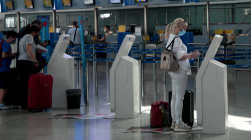 Ανησυχία για τα 12 κρούσματα από τη Ντόχα - ΕΟΔΥ: Προβληματισμός για το άνοιγμα των συνόρων στους τουρίστες