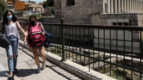 Βήμα βήμα από τον Ιούλιο τα &quot;προνόμια&quot; στους εμβολιασμένους - Χωρίς μάσκες στους εξωτερικούς χώρους