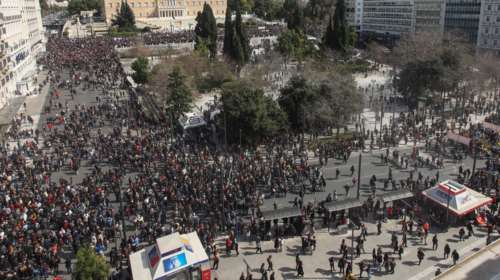 Τέμπη: &quot;Ενισχύεται η αντισυστημική ψήφος - Η οργή εκτοξεύτηκε στο 70%&quot; -  Η ανάλυση του Δημήτρη Μαύρου μετά την τραγωδία