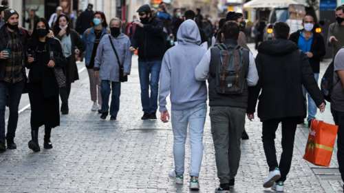 Κορονοϊός: Φοβίζουν τα 104 νέα κρούσματα στο Κέντρο της Αθήνας - 76 στα Βόρεια Προάστια - &quot;Κοκκινίζει&quot; με 409 η Αττική