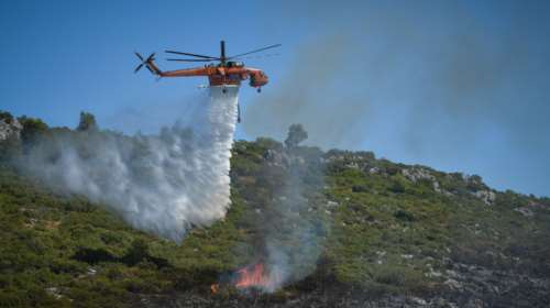 Φωτιές σε Βαϊοχώρι Θεσσαλονίκης και Βόιο Κοζάνης - Σηκώθηκαν εναέρια μέσα