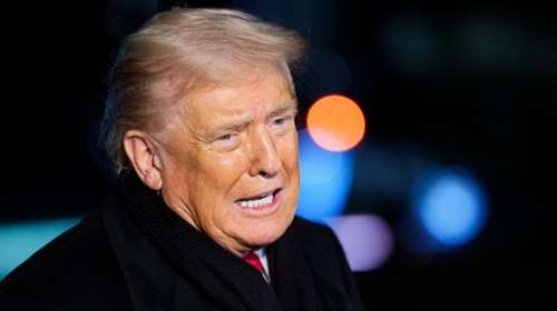 Ο Τραμπ απειλεί πως το Ιράν θα "σβηνόταν" από τον χάρτη, αν η Τεχεράνη τον δολοφονούσε