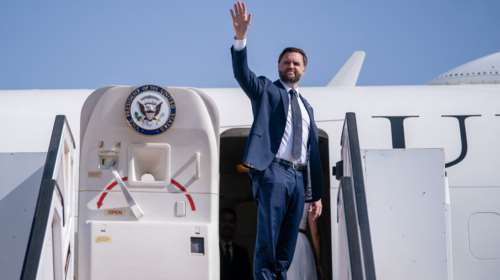 Οργισμένη αντίδραση Βανς στην απόφαση της Κνεσέτ για προσάρτηση της Δυτικής Όχθης: "Πολύ ηλίθια πολιτική κίνηση"