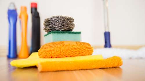 Γιατί πληρώνουμε τα απορρυπαντικά ακριβότερα στην Ελλάδα - Τι συμβαίνει με τις πολυεθνικές