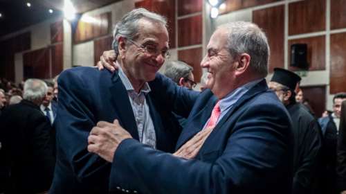 &quot;Πολεμικό Μουσείο νο2&quot; για Καραμανλή - Σαμαρά: Νέα κοινή εμφάνιση με αιχμές (;) για την εξωτερική πολιτική