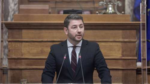 Ανδρουλάκης: Απολύτως καταδικαστέα η εισβολή των ρωσικών στρατευμάτων στην Ουκρανία