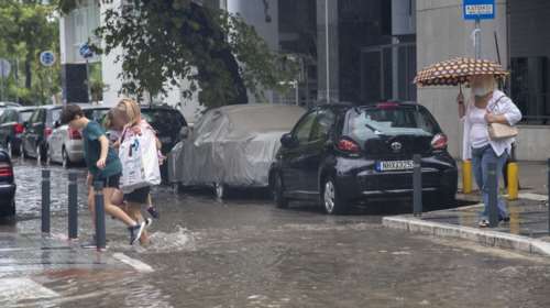Εκτακτο δελτίο της ΕΜΥ: Ισχυρές βροχές, καταιγίδες και χαλάζι ως την Πέμπτη - Ποιες περιοχές θα επηρεαστούν