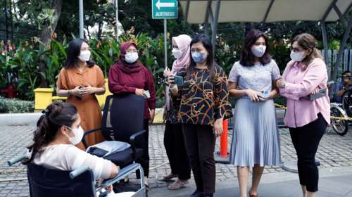 Ινδονησία: Τουλάχιστον 44 οι νεκροί από το σεισμό στη Δυτική Ιάβα - Φόβοι για περισσότερα θύματα