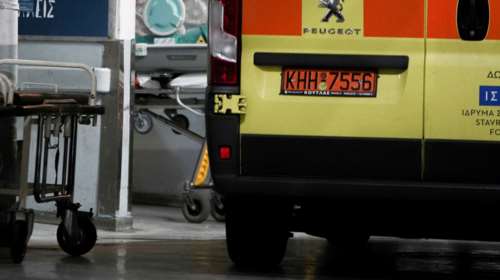 Ζωγράφου: Χαροπαλεύει τεχνικός που εγκλωβίστηκε σε ασανσέρ σε σούπερ μάρκετ στου Ζωγάφου [βίντεο]