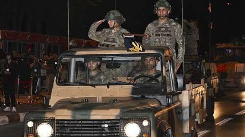 Τουρκικά ΜΜΕ: Η Τουρκία διπλασιάζει τον στρατό της στα Κατεχόμενα