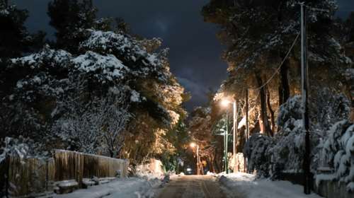 Καιρός: Το σκανδιναβικό ψύχος φέρνει τσουχτερό κρύο και χιόνια - Πρωτοχρονιάτικο ρεβεγιόν με λευκό σκηνικό στην Αττική