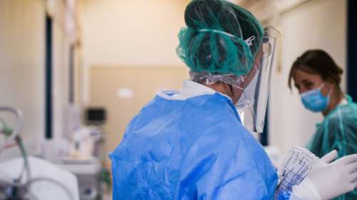 Κορονοϊός: 302 νέα κρούσματα στη χώρα - 2 νεκροί σήμερα και 53 διασωληνωμένοι