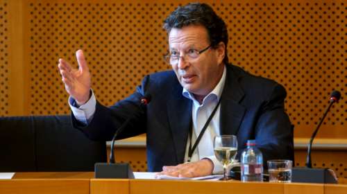 Ο Κύρτσος με τον Ματζουράνη κατέθεσε μήνυση για την παρακολούθησή του: &quot;Εναντίον αυτών που έστησαν τους κοριούς&quot;