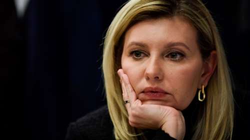 Στο Νταβός η Ολένα Ζελένσκα με μεγάλη αντιπροσωπεία Ουκρανών - Θα ζητήσει περισσότερη βοήθεια από τη Δύση