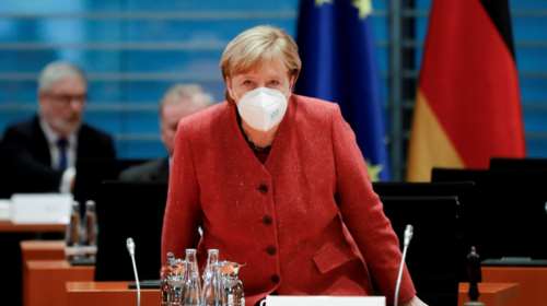 Προειδοποίηση Μέρκελ για τρίτο κύμα κορονοϊού το χειμώνα: Πρέπει να προσέξουμε και να αντέξουμε