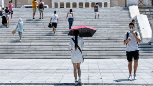 Κορονοϊός: Μόνιμος &quot;κάτοικος&quot; στην Αττική με 1.102 νέα κρούσματα - Στο &quot;κόκκινο&quot; Θεσσαλονίκη και Κρήτη