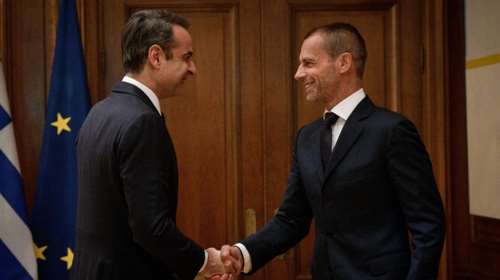 Συνάντηση Μητσοτάκη με τον πρόεδρο της UEFA στο Μαξίμου: Έπεσαν οι υπογραφές στο Μνημόνιο
