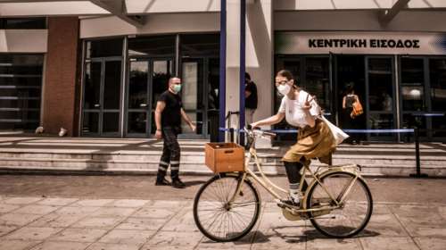 Πάει… διακοπές ο εμβολιασμός: Μόλις 36 χιλιάδες ραντεβού τη Δευτέρα