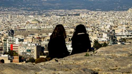 Στα ύψη οι τιμές των ενοικίων για τους φοιτητές: Τους διώχνουν τον Μάιο για να κάνουν τα σπίτια Airbnb - Οι πιο ακριβές περιοχές