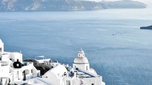 Ενθουσιασμός στα διεθνή ΜΜΕ για την έναρξη της τουριστικής σεζόν στην Ελλάδα