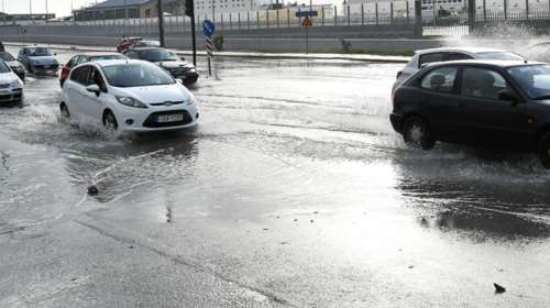 Κακοκαιρία σε δύο φάσεις: Η Ευρώπη ανάμεσα σε δύο πελώρια &quot;ατμοσφαιρικά&quot; βουνά - Πρόβλεψη Μαρουσάκη [Χάρτες]