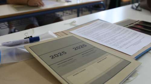 Πανελλήνιες 2025: Αυτά είναι τα θέματα στο μάθημα των Νέων Ελληνικών για τα ΕΠΑΛ