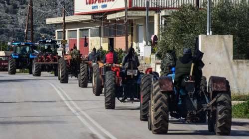 Αγριεμένοι οι αγρότες: &quot;Κλείδωσε&quot; το μεγάλο συλλαλητήριο  - Κατεβαίνουν με τρακτέρ στην Αθήνα την Τρίτη