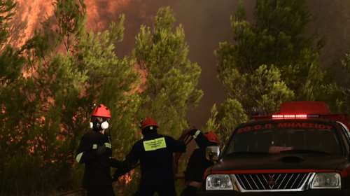 Live blog για τη φωτιά στην Αττική: Κινητοποίηση για μικρές αναζωπυρώσεις σε διάσπαρτες εστίες