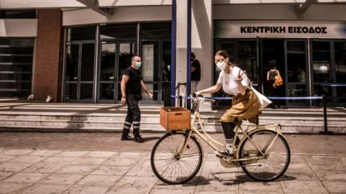 Φάκελος &quot;Εμβολιασμοί&quot;: Οι &quot;πρωταθλητές&quot; και οι &quot;ουραγοί&quot; ανά ηλικιακή ομάδα