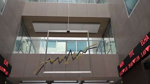 Τι σημαίνει η πρόταση εξαγοράς του Χρηματιστηρίου Αθηνών από τη Euronext - Η άνοδος στην &quot;Α&#39; Εθνική&quot; και η κόντρα ΕΕ - ΗΠΑ