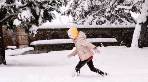 Κακοκαιρία Μήδεια: Πού θα &quot;χτυπήσει&quot; σήμερα - Χιόνια από το βράδυ στην Πάρνηθα