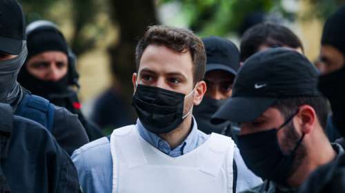 Γλυκά Νερά: &quot;Ο Αναγνωστόπουλος χαμογελούσε λες και πήγαινε κρουαζιέρα&quot; - Τι έγινε κατά τη μεταφορά του από την Αλόννησο στη Σκιάθο [Βίντεο]