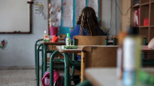 Δημοτικά σχολεία: Επιστροφή στα θρανία με αποστάσεις, αντισηπτικά και θερμομετρήσεις [εικόνες]