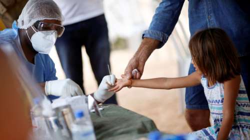 Κορονοϊός: Τα νέα συμπτώματα και ο κίνδυνος για τα παιδιά από την μετάλλαξη Αρκτούρος - Σε επιφυλακή ο ΠΟΥ