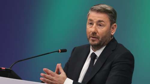 Ανδρουλάκης για προσχώρηση Λοβέρδου στη ΝΔ: "Έπεσα από τα σύννεφα, περίμενα ότι θα πάει στο... Μ-Λ ΚΚΕ"