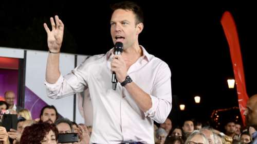 ΣΥΡΙΖΑ: Εσωκομματικές αντιδράσεις για το φλερτ με την Κωνσταντοπούλου - Νέες αποστάσεις Κασσελάκη από Τσίπρα