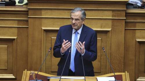 Το &quot;καρφί&quot; Σαμαρά για την παραίτηση Τριαντόπουλου: Πρωτόγνωρο να μείνει άλλες 15 μέρες υπουργός