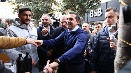 Τσίπρας: Η χώρα βυθίζεται στο ζόφο των αρρώστων αποκαλύψεων για τις παρακολουθήσεις - Ενοχος ο Μητσοτάκης