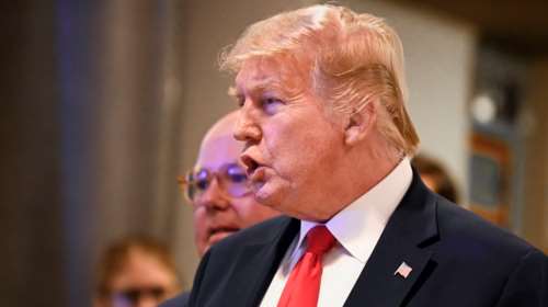Νέο &quot;χτύπημα&quot; στον Τραμπ - Twitter και Facebook &quot;κατέβασαν&quot; βίντεό του για τον κορονοϊό