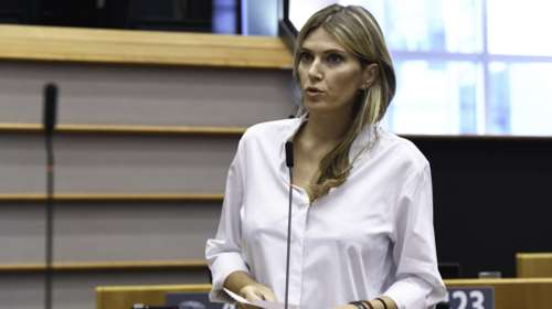 &quot;Live News&quot; για Καϊλή: Κρυμμένες κάτω από την κούνια του παιδιού οι 150.000 ευρώ - Διαψεύδει ο δικηγόρος της