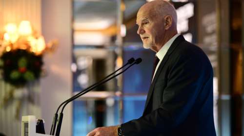 Παπανδρέου για Ιμάμογλου: Οι συλλήψεις πολιτικών με αμφίβολες κατηγορίες αποτελούν άμεση επίθεση στη δημοκρατία