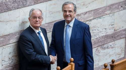 Ο Αντώνης Σαμαράς θα ψηφίσει Τασούλα για ΠτΔ, αλλά "δεν τίθεται θέμα σύγκρισης με τον Κώστα Καραμανλή"