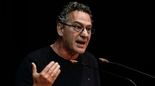 Τα γυρίζει μετά τον σάλο ο Αρβανίτης: Ισχυρίζεται ότι έγραψε να μην κοπούν τα ευρωπαϊκά κονδύλια στην Ελλάδα