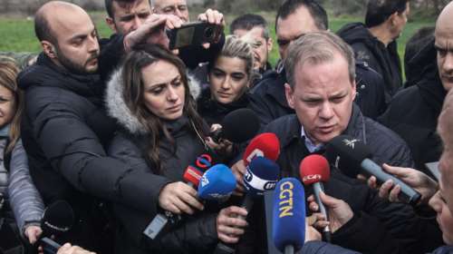 Μύλος με την υποψηφιότητα Καραμανλή: Το άδειασμα Ρουσόπουλου, οι διαρροές του πρώην πρωθυπουργού και η ανταπάντηση