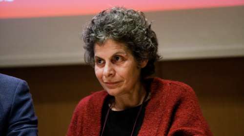 Μαργαρίτα Θεοδωράκη: Τι είπε για την απουσία της από την τελετή αποχαιρετισμού στον Μίκη, στη Μητρόπολη [Βίντεο]