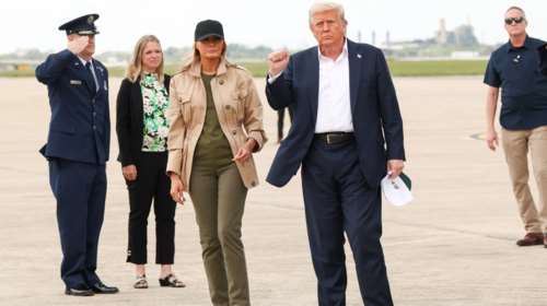 ΗΠΑ: Στο Τέξας Ντόναλντ Τραμπ και Μελάνια μία εβδομάδα μετά τις φονικές πλημμύρες