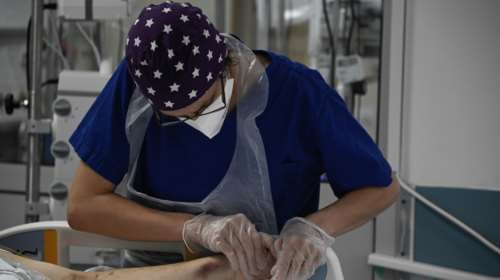 Βασιλακόπουλος: Σε έξαρση ο κορονοϊός - Τις επόμενες εβδομάδες θα έχουμε πολύ μεγαλύτερο αριθμό κρουσμάτων