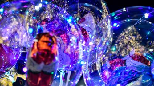 Δώρο Χριστουγέννων: Από σήμερα η καταβολή στους ανέργους - Η ημερομηνία για συνταξιούχους και ιδιωτικό τομέα